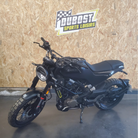 HUSQVARNA 125 SVARTPILEN...